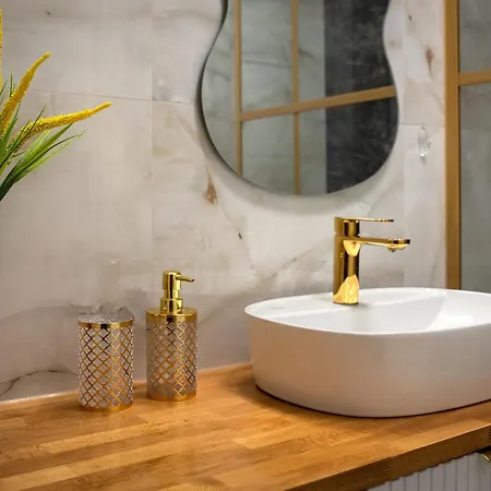 Golden Deluxe Old Town, Terrace, High Standard, 2 Cracovia