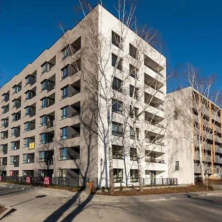 Golden Deluxe Old Town, Terrace, High Standard, 2 Apartment *