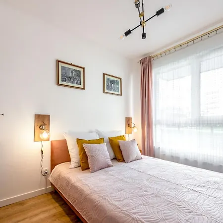 Apartment Golden Deluxe Old Town, Terrace, High Standard, 2 *