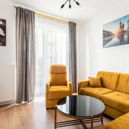 Golden Deluxe Old Town, Terrace, High Standard, 2 Krakau